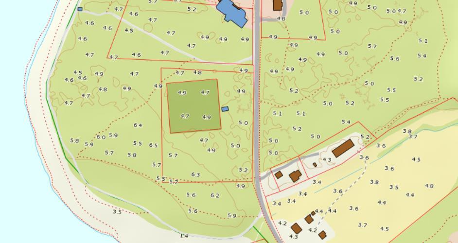 Her er det opparbeidet en turveg som blir mye brukt. LHL-klinikken nord for planområdet benytter også denne.