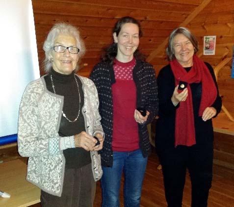 Oselvarklubbens Hederstegn for sitt arbeide med boken OSELVAR den levande båten.