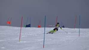 Eli Lekve og Albertine Skreien fra Odda Alpin var for første gang med til Hintertux. for løypekjøring.