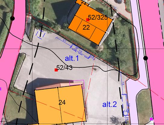 Plasseringa på nordsida av rådhuset var avtalefesta med BKK og ein hadde allereie gitt aksept på tilbod om nettilknyting frå Agder Energi Nett. Forslag til alternativ plassering juni 2017.