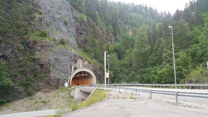 rasteplassen mellom tunnelene Figur 21
