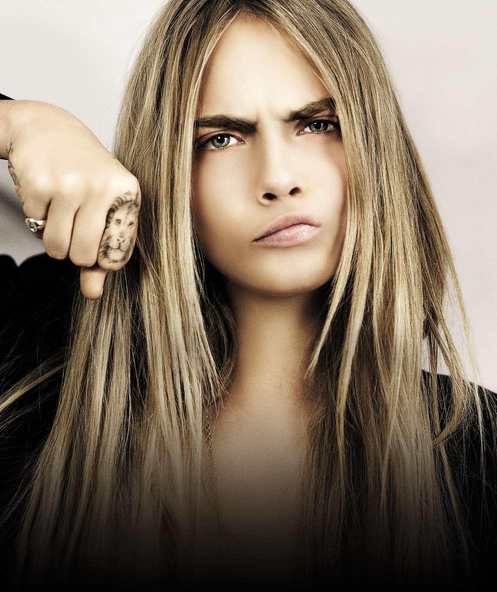 TAG HEUER CARRERA LADY DIAMONDS Cara Delevingne challenges