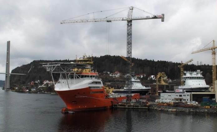 Her ble det eksportert tømmer, og på 1700-tallet var Trosvikbukta også base for den dansk-norske marinen.