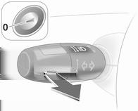 104 Lys Innkobling Batteriutladningsvern All innvendig belysning slås automatisk av 5 minutter etter at tenningen er slått av, slik at batteriet ikke lades ut. 1. Slå av tenningen. 2.
