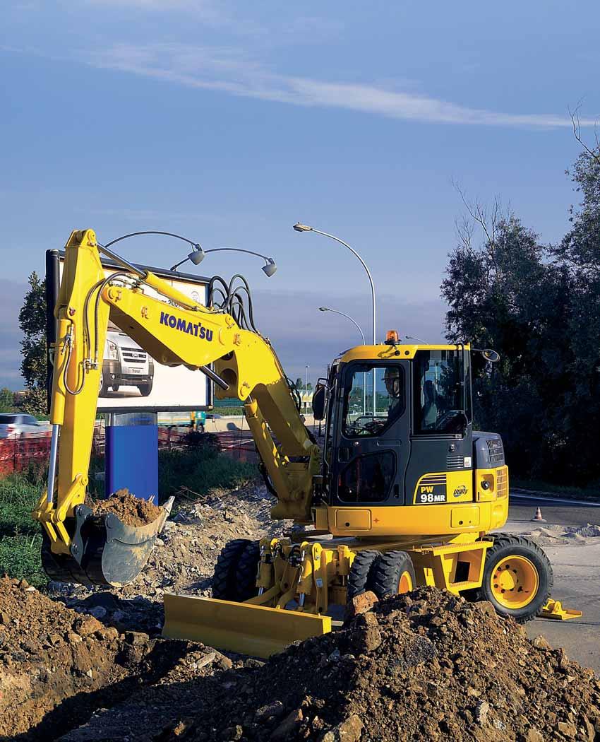 Suverent hydraulikksystem Komatsu CLSS Det lastfølende hydraulikksystemet med lukket senter (CLSS) garanterer kraft, hurtighet og perfekt kontroll over alle bevegelser, selv ved samtidige bevegelser.