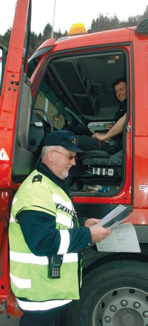 NØKKELTAL REGION VEST 2007 Hovedaktivitetar 2007 Trafikktrygging Køyre- og kviletidskontrollar på veg 17 982 Køyre- og kviletidskontroller i bedrift 9 446 Bilbeltekontroll 162 422