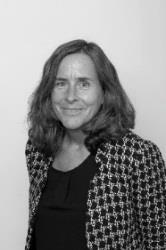 Annett Berntsberg Eck Eck jobber som administrasjons-konsulent i Gyldendal Norsk Forlag, og er også