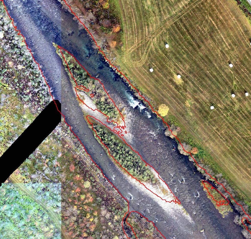 Ortofotoet er imidlertid glimrende til bruk for visuell kalibrering av vannstanden i vannlinjeberegningsmodellen. Bildene er tatt 28.9.