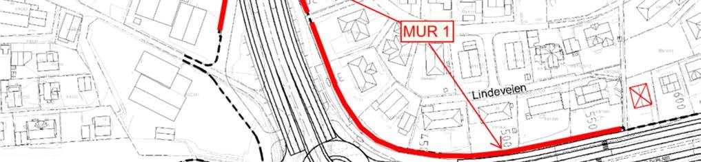 Foreslås utført som tørrsteinsmur med gjerde/skjerm bak. Muren kan alternativt utføres som betongmur med print eller relieff i murflaten. (MUR 1) 2. Vestsiden av Forussletta mot Biltema-tomta.