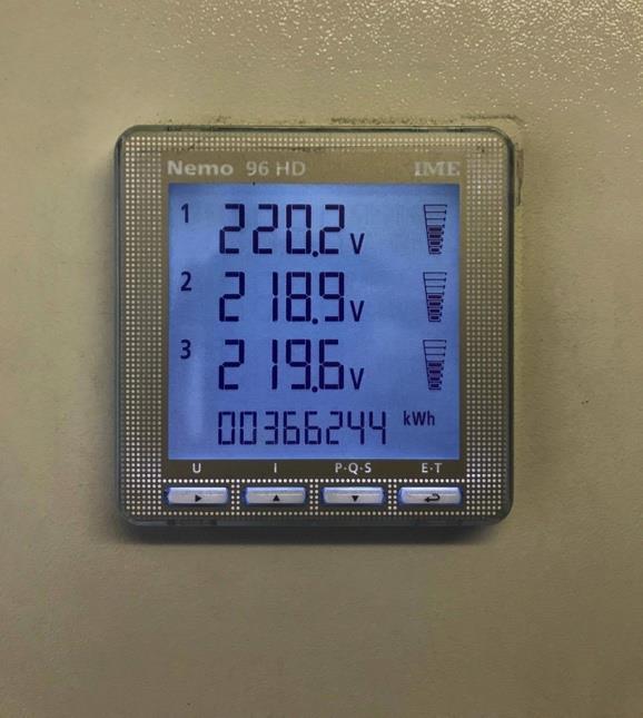 3.9: kwh-avleser på Feiring Bruk som ble brukt til å registrere elektrisitetsforbruk under asfaltproduksjon.