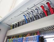 Du Os fi diferentes nner den passa-cabos beste løsningen, disponíveis avhengig oferecem av installasjonskravene.