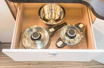 < Dobbelt smart: Tildekningen på oppvaskkummen kan brukes