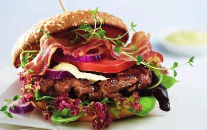 Snadderburgere Lag din egen! En herlig burger innovasjon laget av biff og/ eller kyllingstrimler.