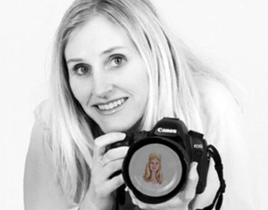 Aktivitetskalender 26.05.16 Lær å ta proffe bilder til egen markedsføring En workshop med fotograf Heidi Dokter kl.