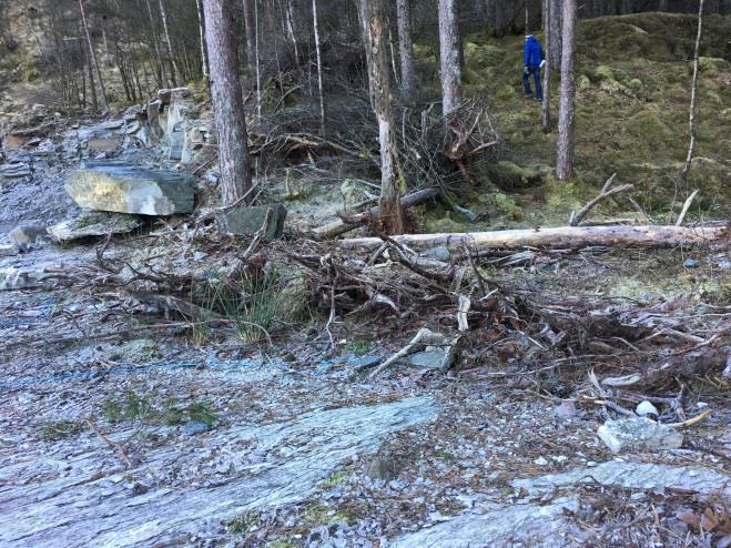 5.12 Støy Største støykjelda i området er vegtrafikk på Fv 552, støy frå prøveuttak av steinmasse i planområdet og støy knytt til