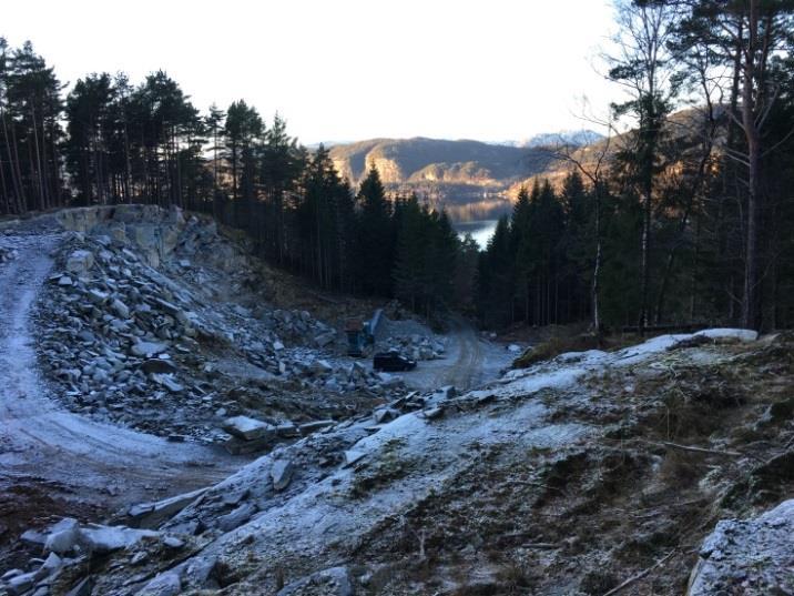 produkt Omfang og volum av bergmassar innanfor planområdet har blitt