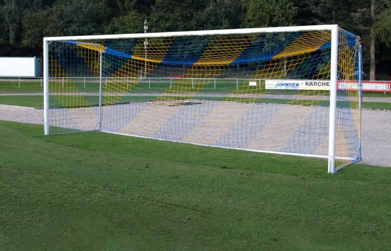 FOTBALLMÅL OG TILBEHØR UNIQA tilbyr markedets beste fotballmål.