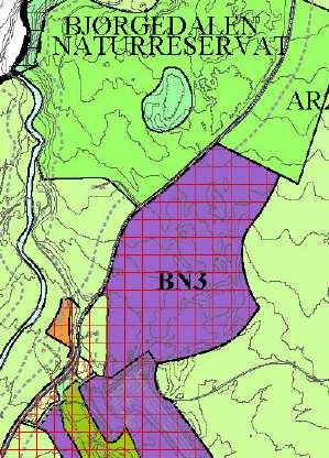 BN3 Narmo Dagens arealformål: Råstoffutvinning Foreslått arealformål: Næring Arealstørrelse: Ca 185 daa Området er regulert for råstoffutvinning og skal tilbakeføres til LNF etter ferdig uttak.