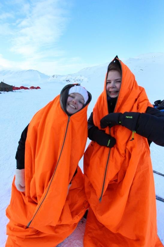 10. Profilering og oppmerksomhet Markedsføring av Camp Svalbard gjøres av Ung i Longyearbyen gjennom ungdomskanaler som Longyearbyen Ungdomsklubb, UHU, Ungdomsrådet og Longyearbyen Skole.