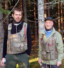 Det artige er at det på flere steder er en bruker med det samme navnet som den gangen jeg var der for første gang. Barnebarnet er ofte kalt opp igjen etter besteforeldrene, sier Emil Skjølås.