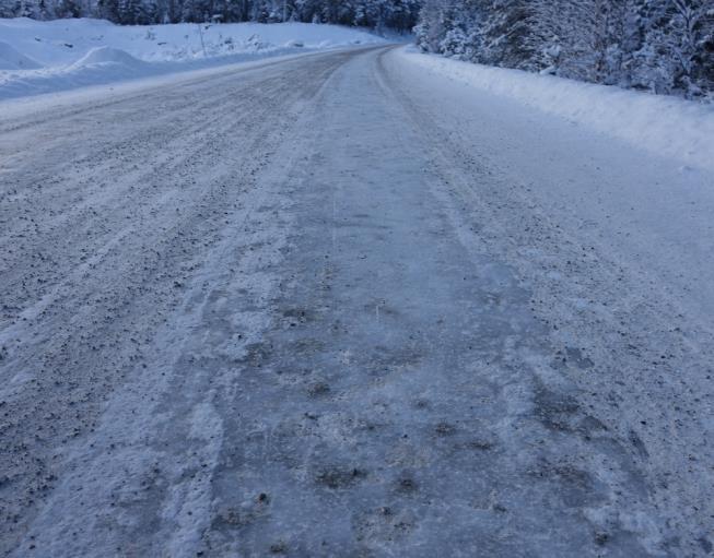 Friksjonsmåling på dag 2 viste et friksjonsnivå på 0,24. Det vil si samme nivå som før tiltaket.