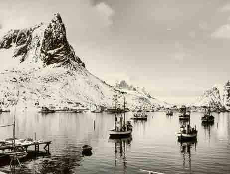 HISTORIEN OM FISKET Mål for opplæringa er at eleven skal kunne - gi døme på korleis kjøkkenreiskapar, tillagingsmåtar eller matvanar har endra seg over tid eller flytta seg geografisk, og forklare