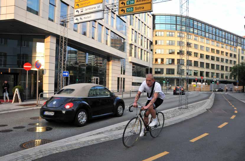 Vegsystemet Vegsystemet gjennom Bergensdalen og inn til Bergen sentrum fra nord og vest må i økende grad prioriteres for kollektivtrafikk og sykkeltrafikk.