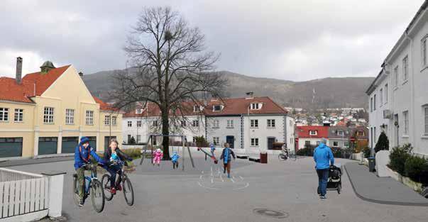 Parkering Regulering av parkeringstilbudet er et effektivt virkemiddel for å få til overgang fra bil til miljøvennlige transportformer.