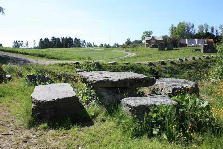 Torvjord «hermetiseres» under mineraljord Hold tippen