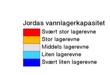 Figur 1.1.9 Lagerevne i grunn- og markvassona i forhold til total metting for 1. april 2011 (venstre) og 2012 (høgre). Fargane i kartet er basert på simuleringar. Kjelde: NVE.