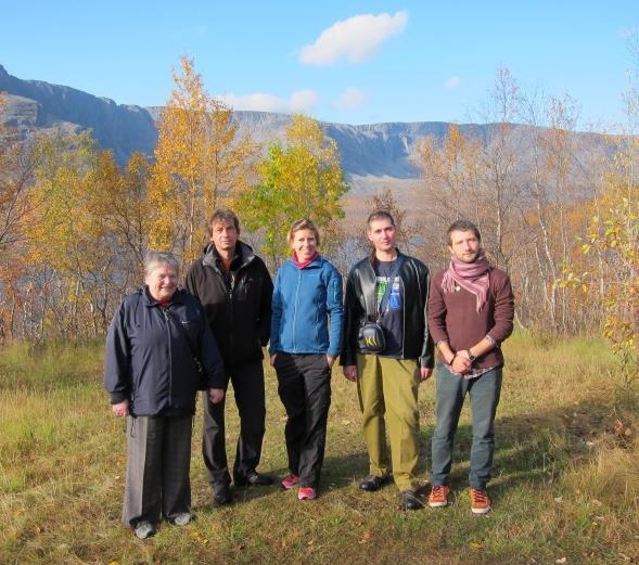 Gaia) Hovedkontor i Apatity, grupper i Murmansk, Kandalaksha og