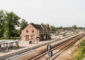 Bor du i Setrumshage, er det kort og trygg vei Jessheim togstasjo Jessheim Storseter Øsker du å bo i e vekstkommue med befolkigsvekst og speede ærigsutviklig er dette stedet.