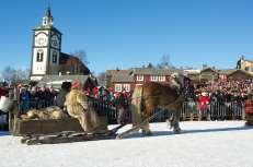 6 : 19. - 24. februar 2018 Rørosmartnan er tradisjoner og historie - over lang tid! Vintermarkedet er blitt litt av en folkefest, og det beregnes at 80.