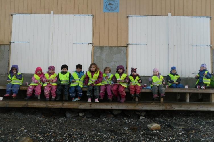 Hans feiring -Uteliv -Fjæra Arbeidsmetoder: Avslutningsfest for førskoleklubben, utelek og aktiviteter, fjæratur,