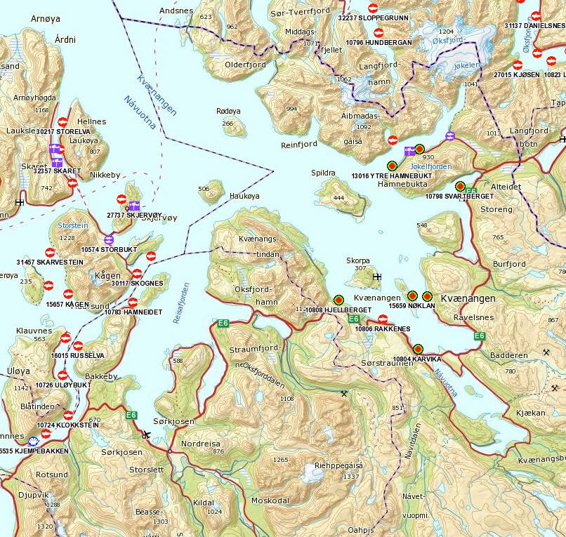 Figur 2.5 Lokalisering av lokaliteter for oppdrett av laksefisk i vannområdet Nordreisa-Kvænangen.