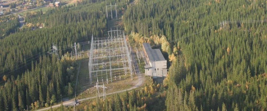 Figur 5. Eksempel på 300 kv trafostasjon (bildet viser NEA kraftverk).