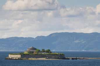 deg når du er i Trondheim. FROSTA OG TAUTRA Halvøya Frosta med den historiske øya Tautra rett utenfor, ligger en times kjøring unna Trondheim.