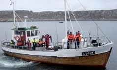 Vi tilbyr 19 fots båter (50 hk) og nye 21 fots båter, med egen redningsflåte. Alle båter har omfattende sikkerhetsutstyr. Lyse, trivelige leiligheter med høy standard med ett, to eller tre soverom.