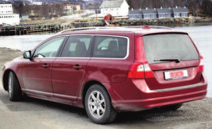 VOLVO PRØVEKJØRT PEUGEOT PRØVEKJØRT Modell: V70 D Summum Motor:,6 liters diesel Effekt: 5 hk/70 Nm Forbruk, blandet kjøring: 0,44 l/mil Utslipp: 9 g/km Vekt:.709 kg Tilhengervekt:.