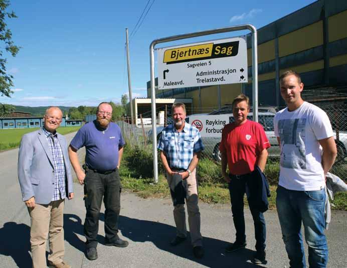 Fellesforbundets ledelse var aktiv i valgkampen høsten 2013. Her fra et bedriftsbesøk på Bjertnæs Sag på Jevnaker.