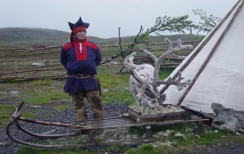 Russiske grense og Bjørnevatn gruver Busstur (ca 2 t) til den