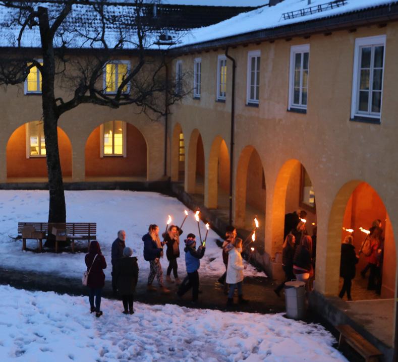 I 016 deltok 80 elever fra Sund på et heldagsopplegg med workshops på Falstadsenteret.