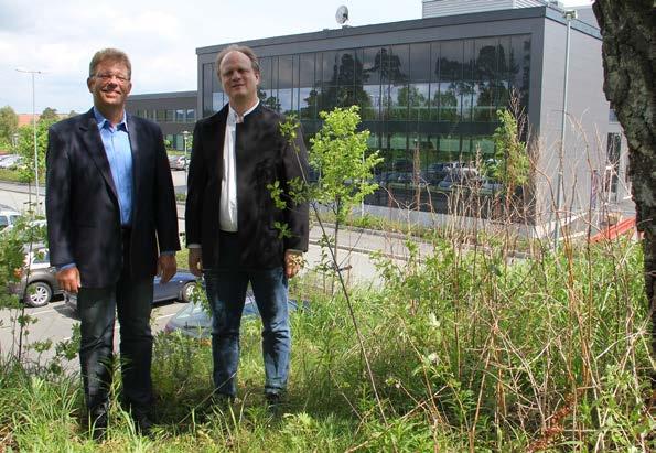 Hele dette bilaget er en annonse fra Universitetet i Agder DET FINNES MANGE VEIER TIL Å BLI INGENIØR Studieveier til en Mastergrad MEKATRONIKKSTUDIET ved UiA var tidlig ute med å tilby