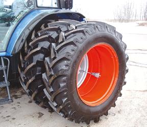 Dekk Torp Maskin AS kan levere det meste av landbruksdekk/dekkløsninger til din traktor, tresker eller tilhenger.
