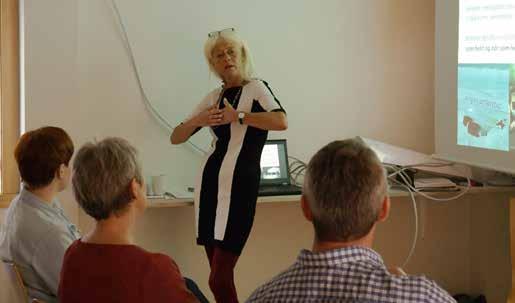 Arkitekt og designer Mette Milling fra Danmark var en dyktig inspirator for prosjektet Bibliotekrom i Troms. Foto: Guro Nesse og fokus på bibliotekets utviklingsmuligheter i de kommunene vi besøkte.