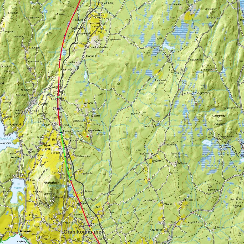 Detaljkart 5: Fra Brandbu til Hennung. Norsk Bane AS. Dagstrekninger er inntegnet i rødt, broer i gult og tunneler i grønt. Kilometerangivelsene (blå merker) viser distansen fra Oslo S.
