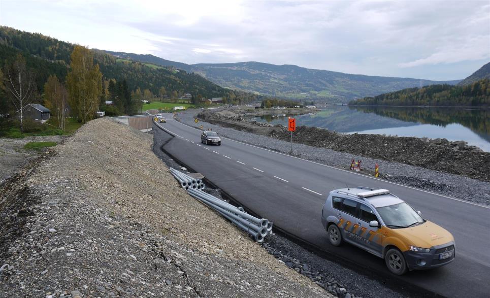 Masser i utbyggingsprosjekter Et par eksempler - volum og bruksområder E6 Dal Minnesund (Akershus): Resirkulerte og brukte all asfalt på nytt Gjenbrukte 1 million m3 fjellmasser i anlegget, i andre