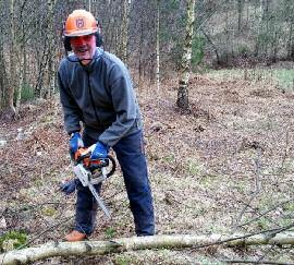 En haug med greenfee spiller sliter på banen, men gir penger i kassen og til åpningen 1. mai skal banen Soppangrep på green 9 til tross for dette se meget bra ut.