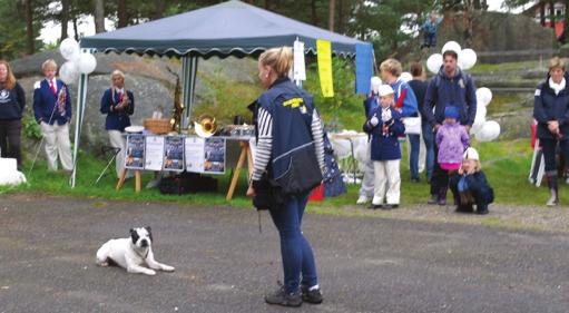 humøret var på topp og trivselen var upåklagelig. Avd. Sarpsborg har gjennom flere tiår oppfordret hundefolk til å utøve sine aktiviteter i vår avdeling.