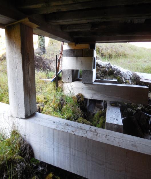 3 Metoder og gjennomføring av undersøkelsene Erfaringene fra tidligere undersøkelser av taubanebukker i Longyearbyen og Hiorthhamn og av bygninger i Longyearbyen viser at det kan være meget store
